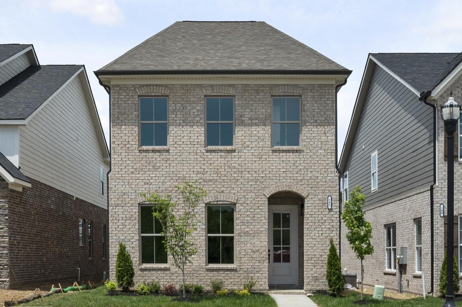 166-Oasis-Dr For Sale