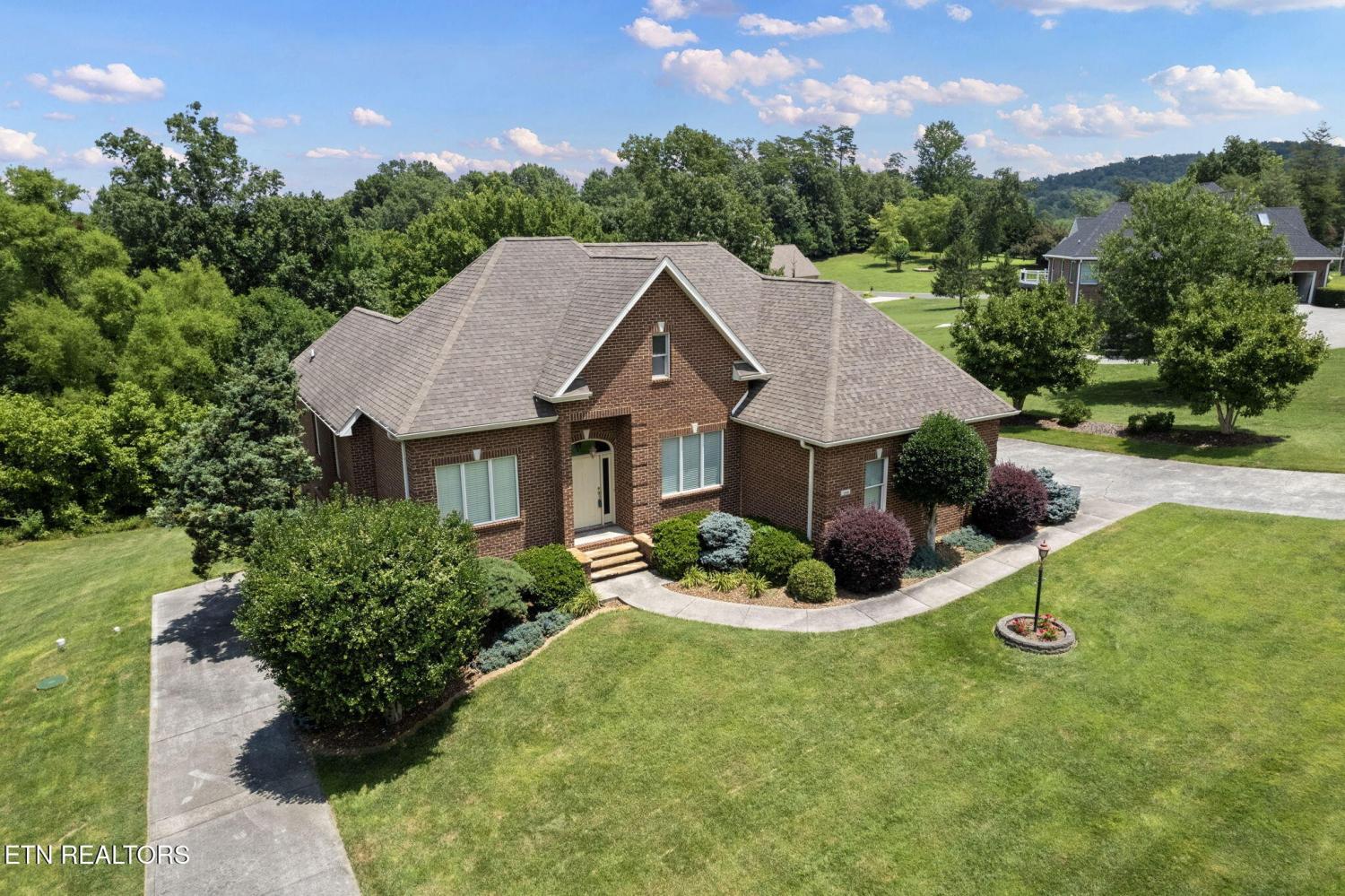 208-High-Pointe-Village-Way For Sale