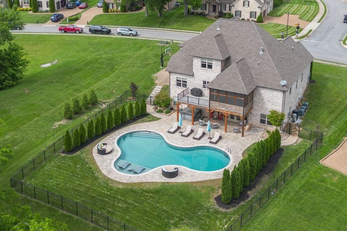 8027-Puddleduck-Ln For Sale