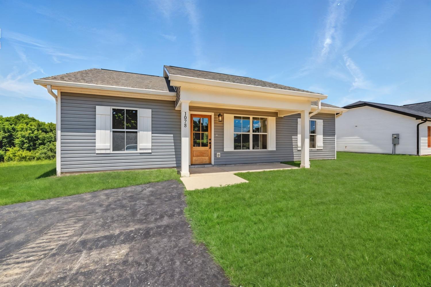 1073-Landing-Ln For Sale