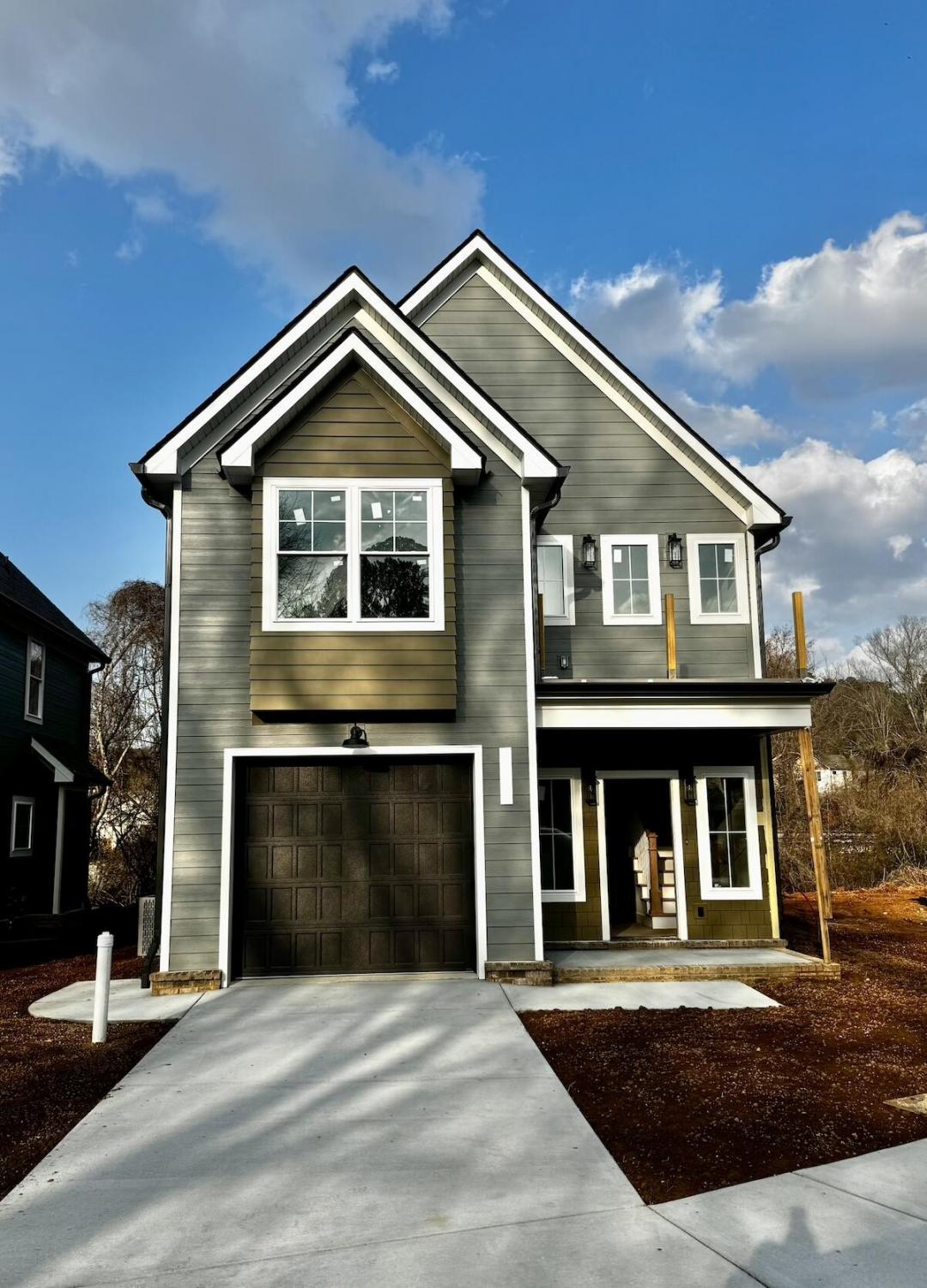 1360-Thomas-Avenue For Sale