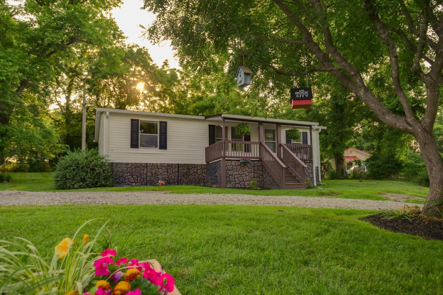 236-Cornwell-ave For Sale