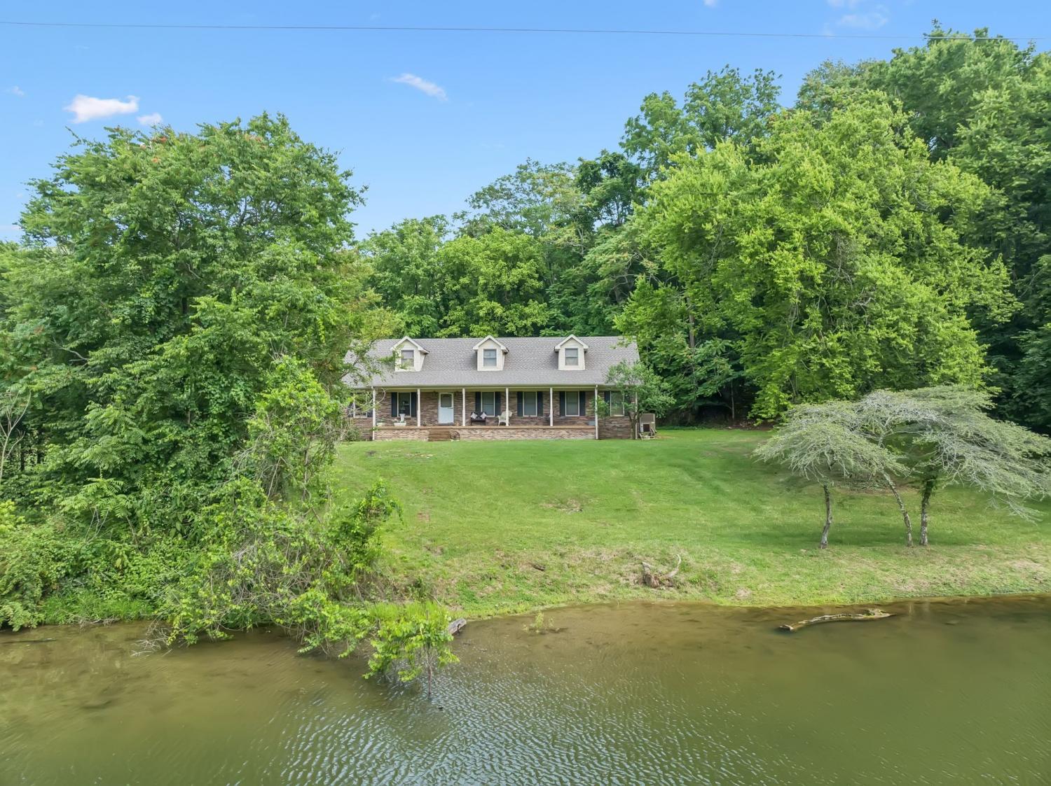 8663-Dog-Branch-Rd For Sale