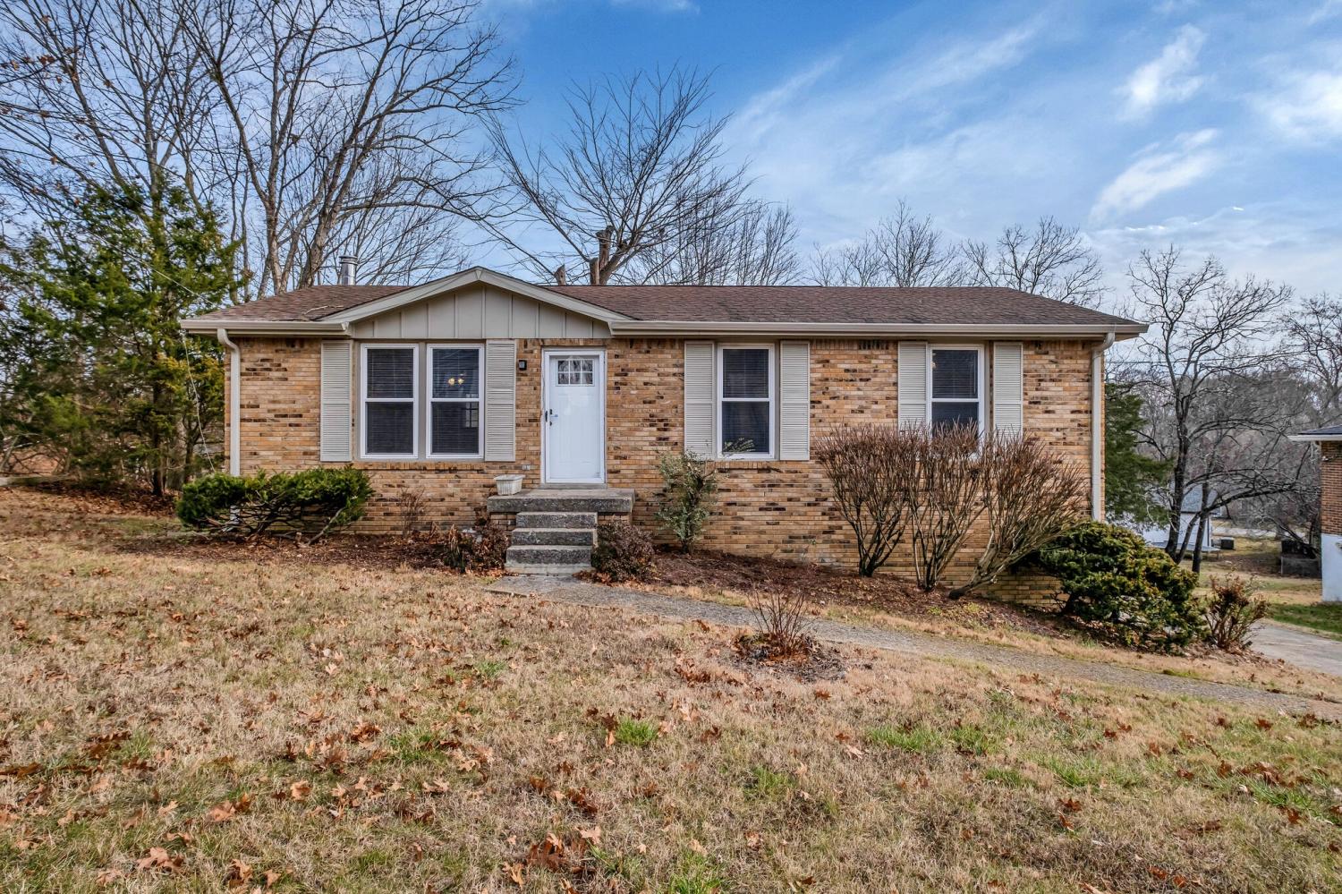 630-Debbie-Dr For Sale
