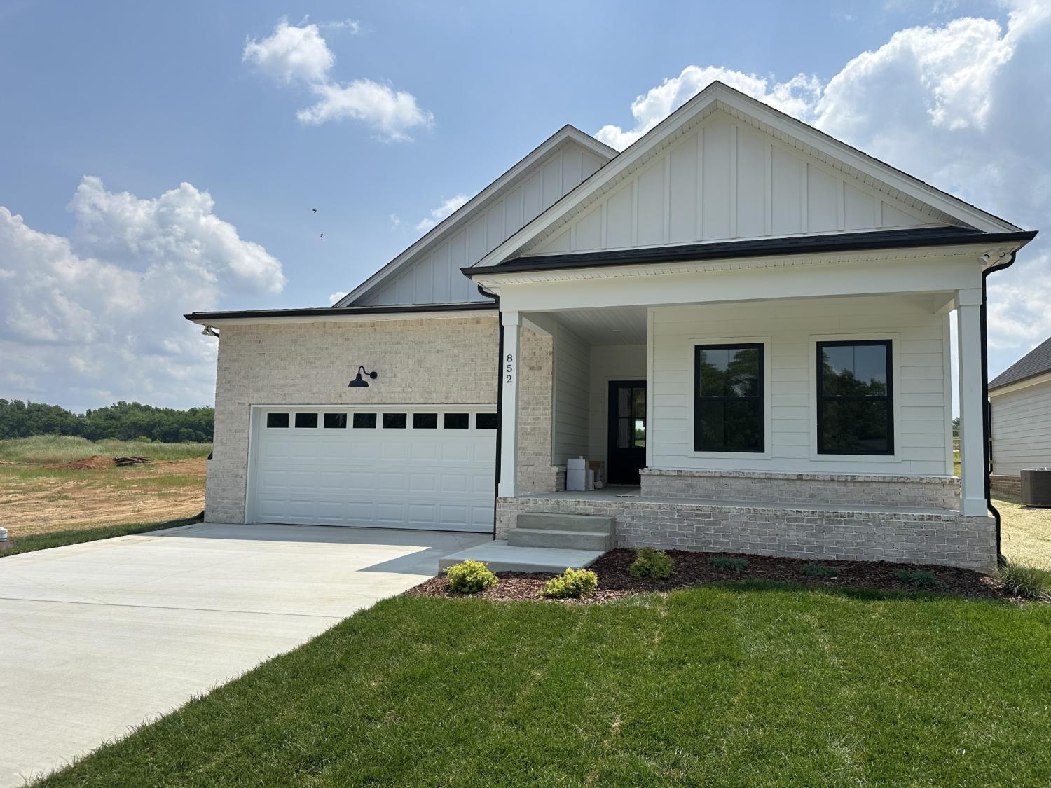 852-Parkside-Blvd For Sale
