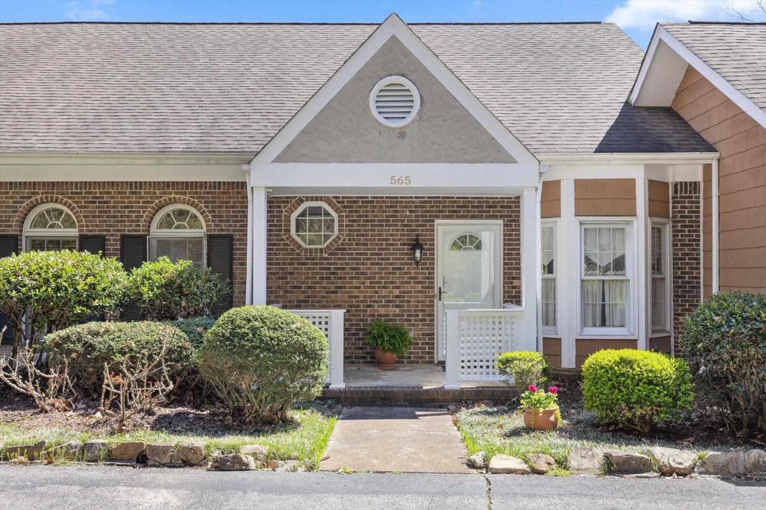 565-Winterview-Lane For Sale
