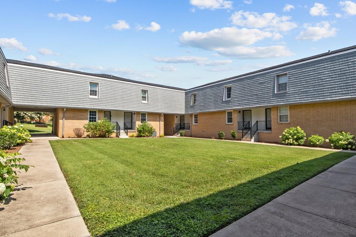 510-Basswood-Ave For Sale