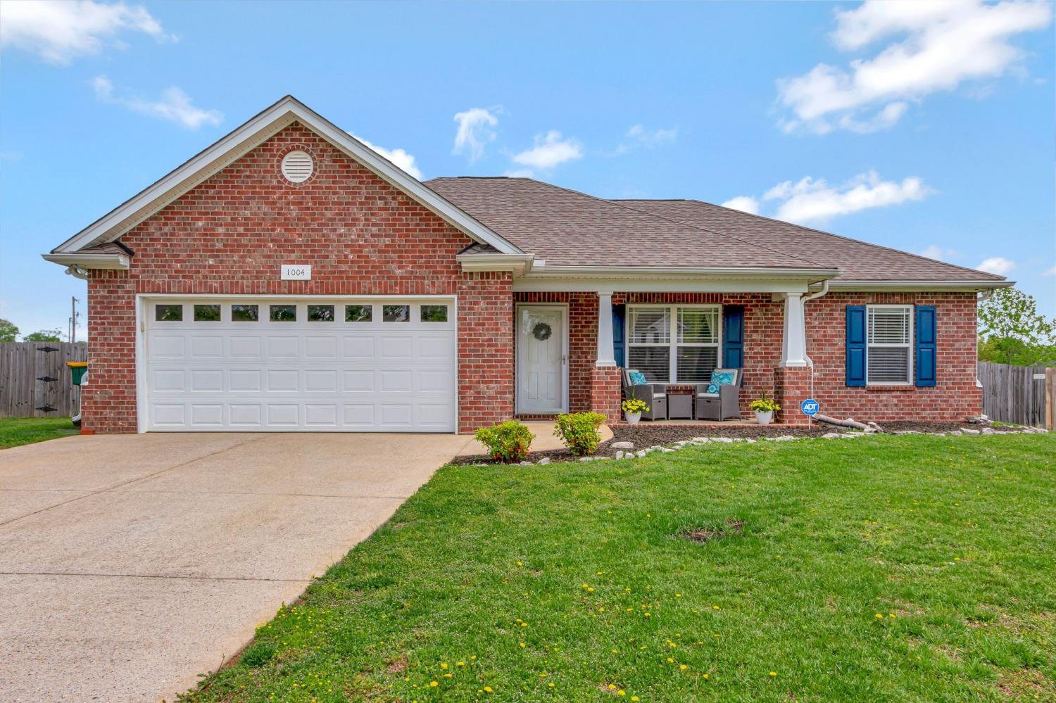 1004-Lark-Ct For Sale