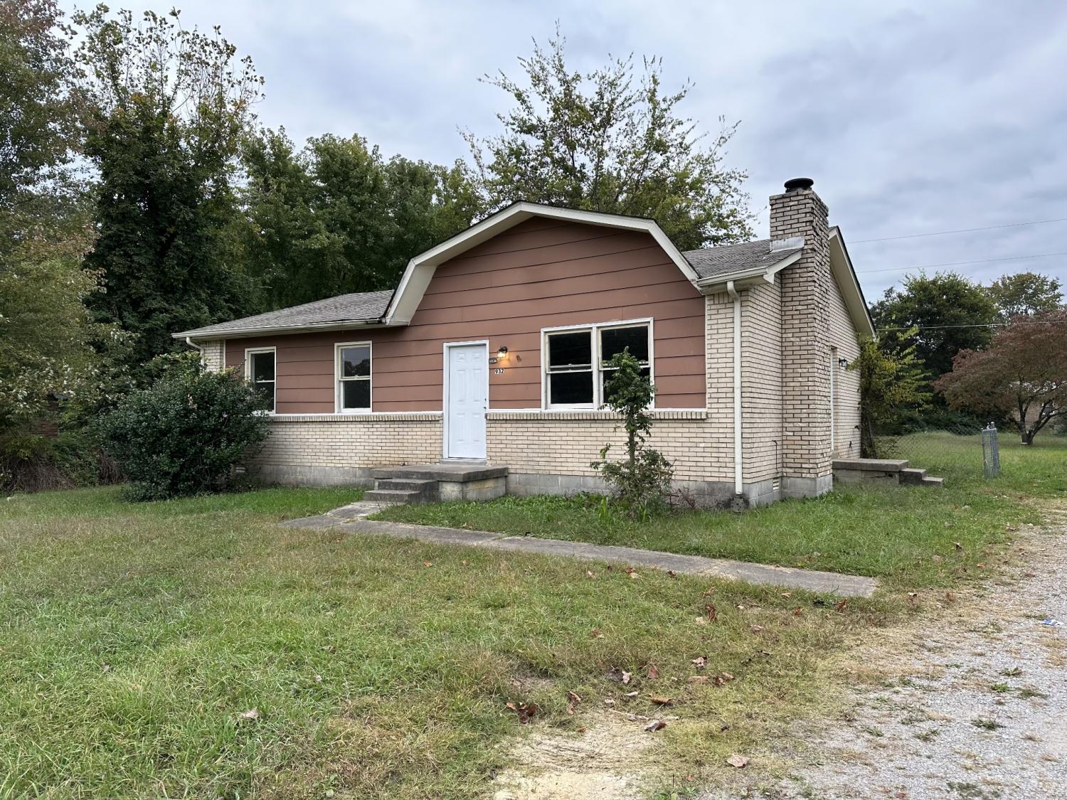 932-Lafayette-Rd For Sale