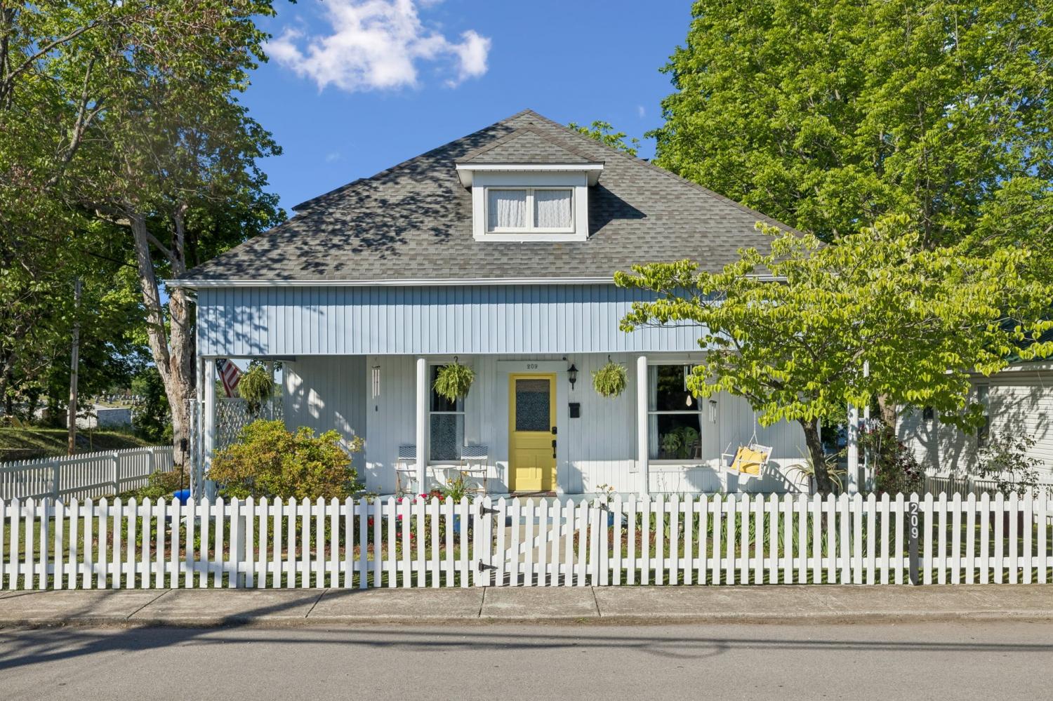 209-Murrell-St For Sale