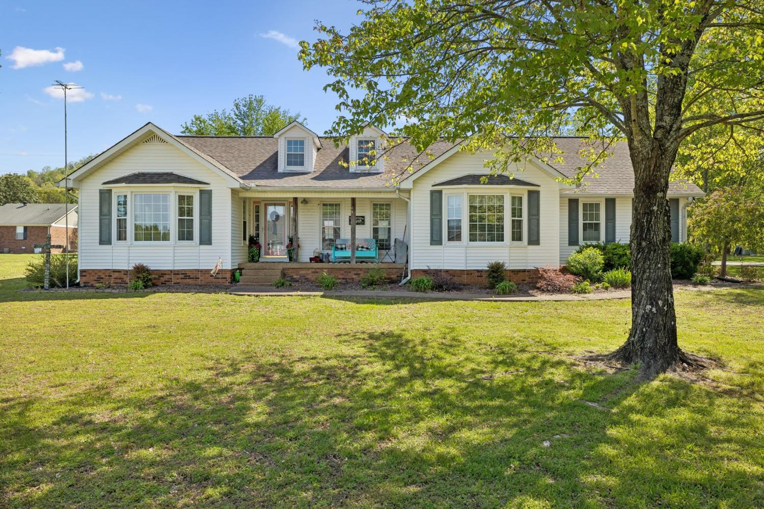 23-Elmwood-Blvd For Sale