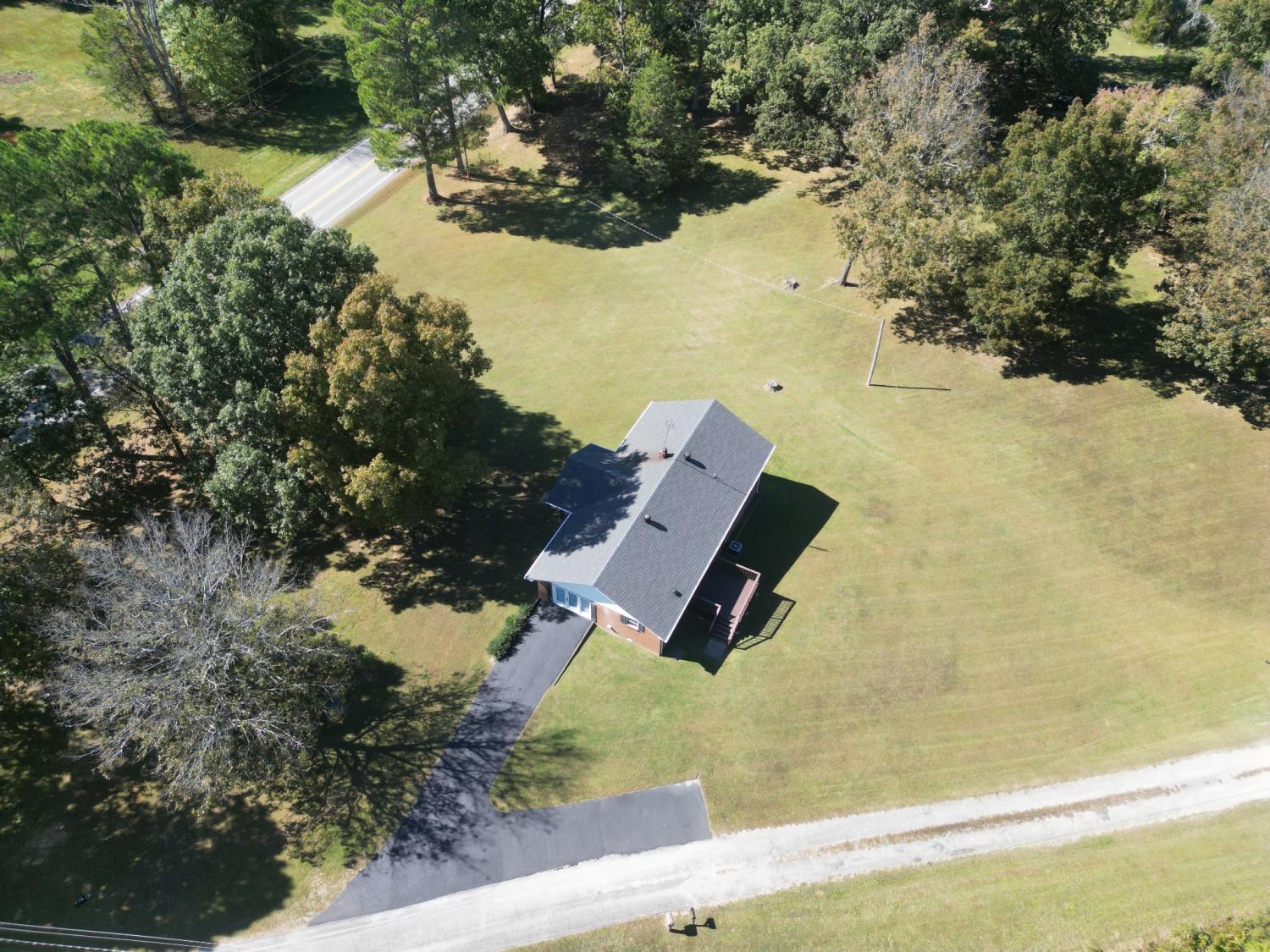 2055-Chisholm-Rd For Sale