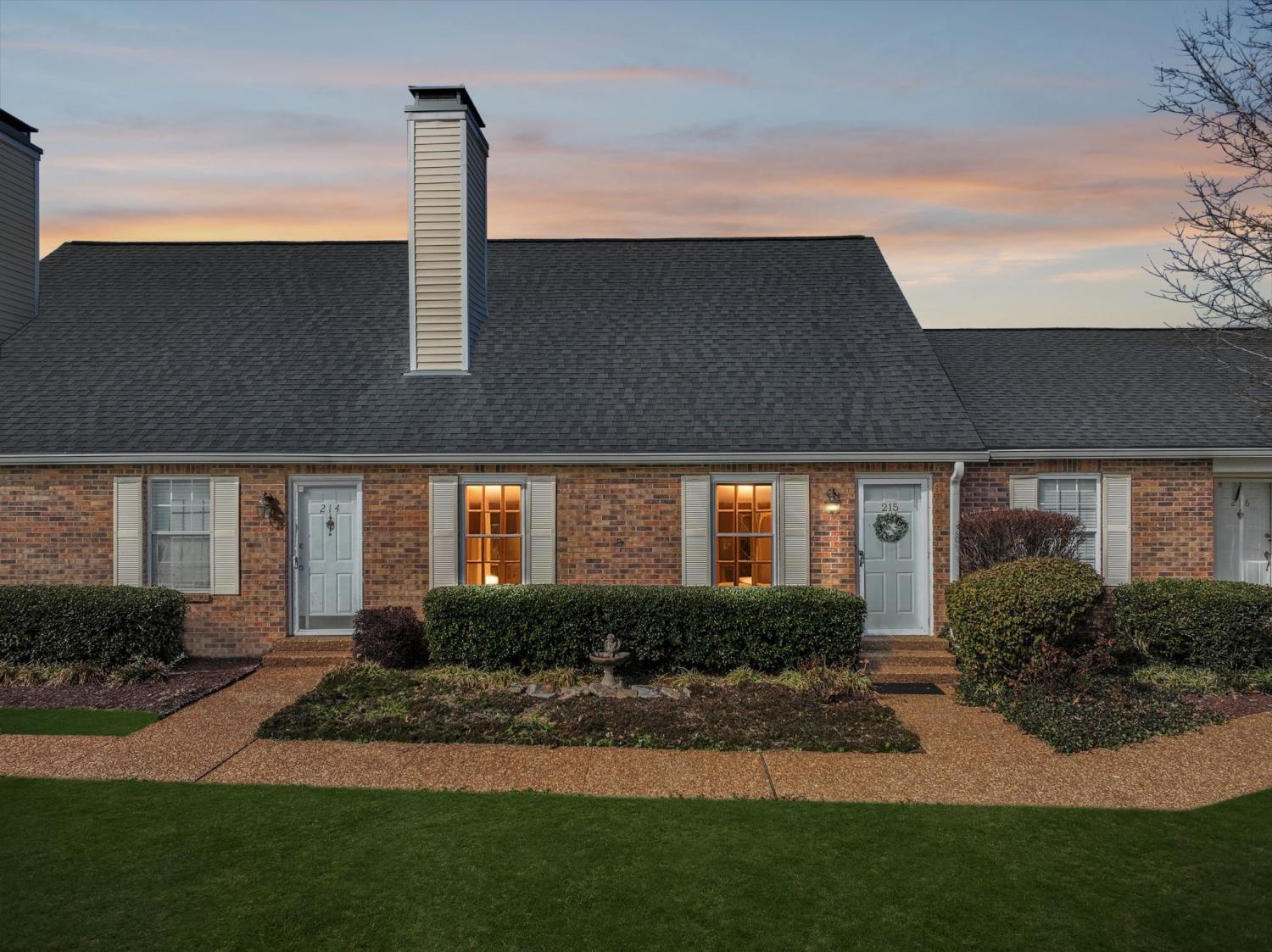 215-Cumberland-Trce For Sale