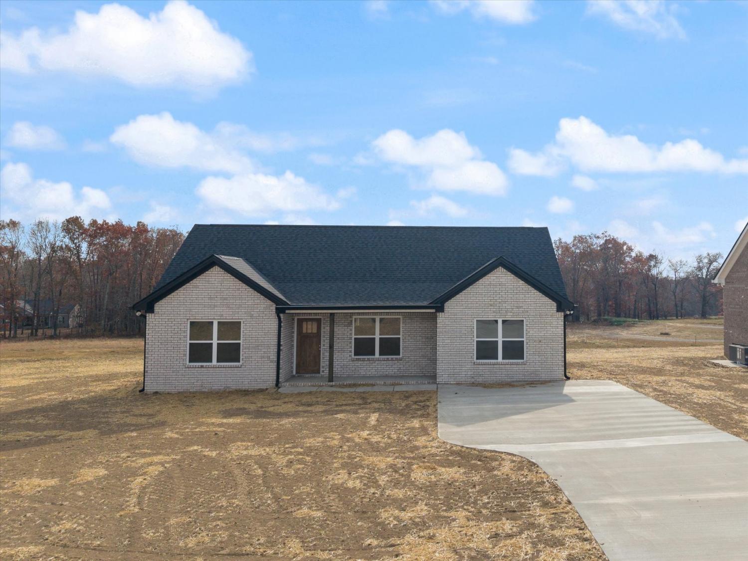 77-Dukes-Park-Rd For Sale