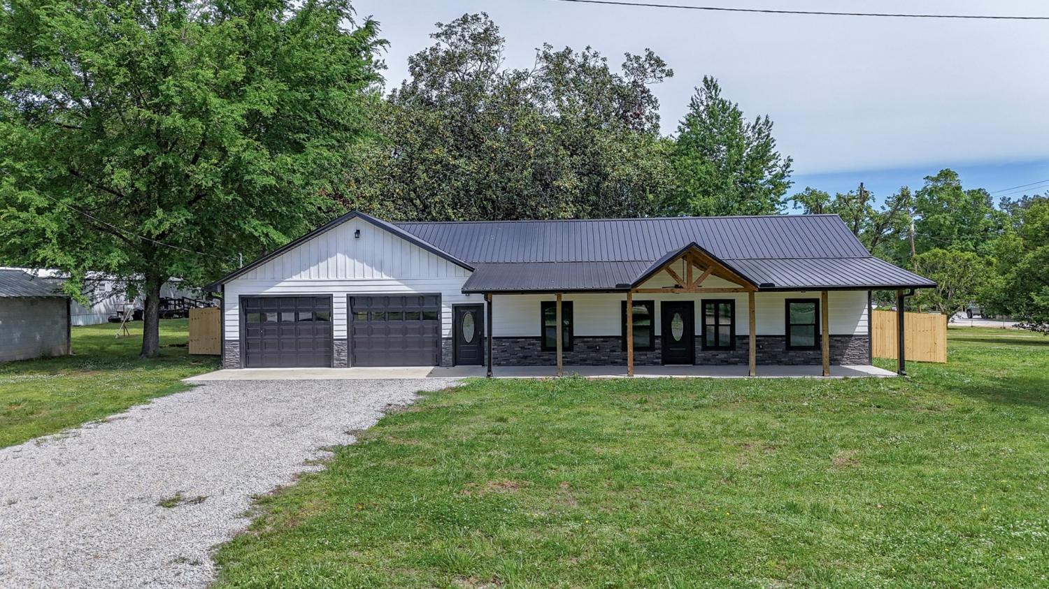 236-W-Fourth-Ave For Sale