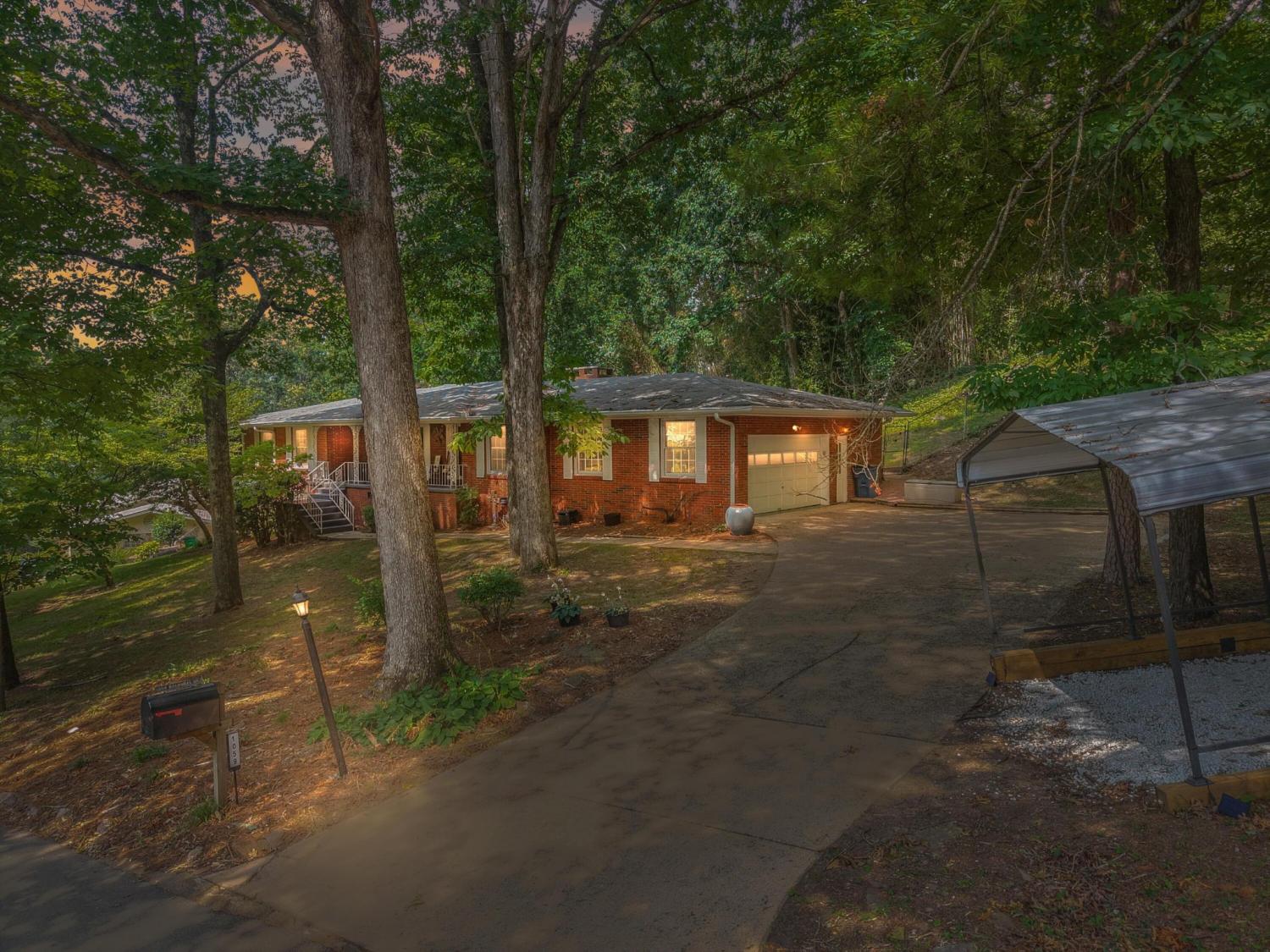 1059-Balmoral-Drive For Sale