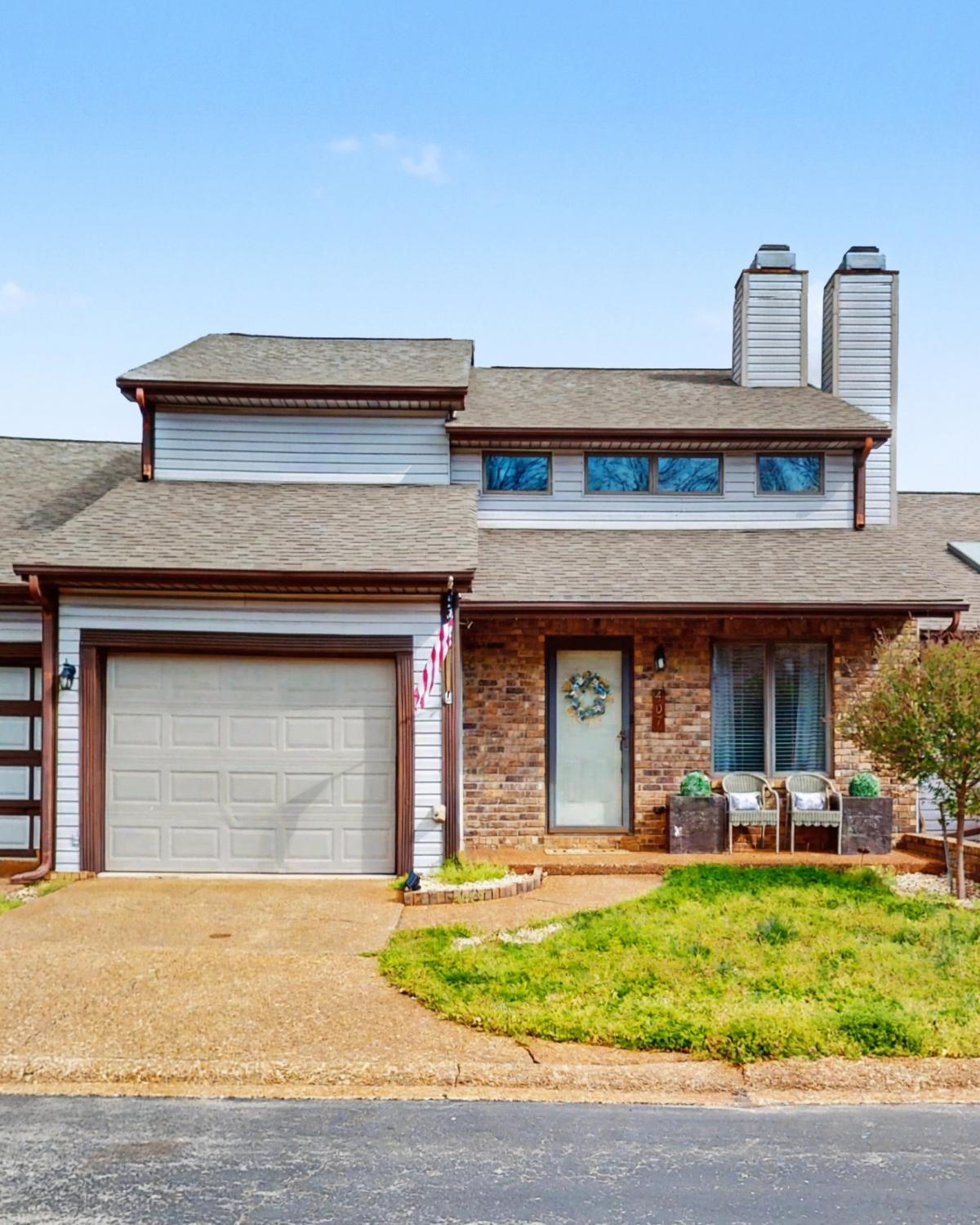 407-Country-Club-Ct For Sale