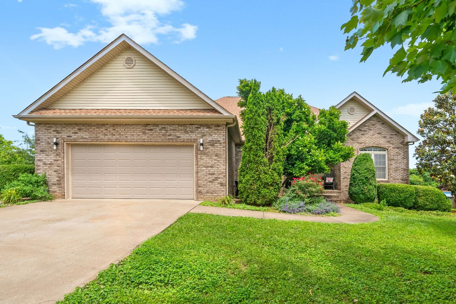 195-Westbrooke-Cir For Sale