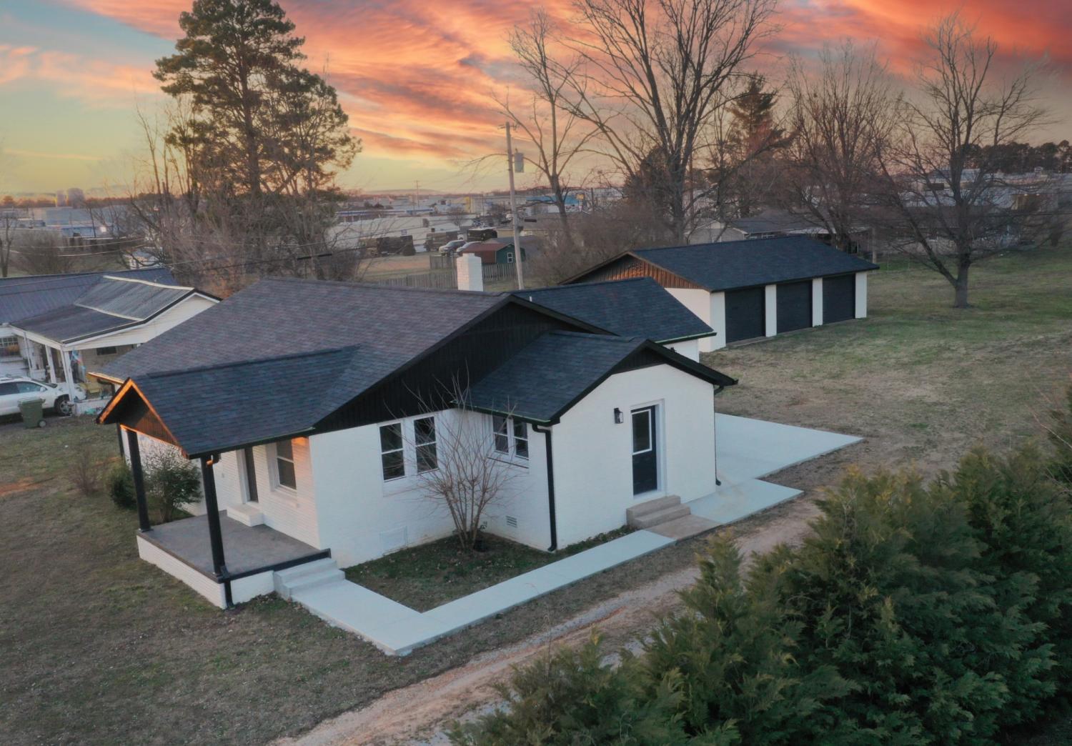 334-Weakley-Creek-Rd For Sale