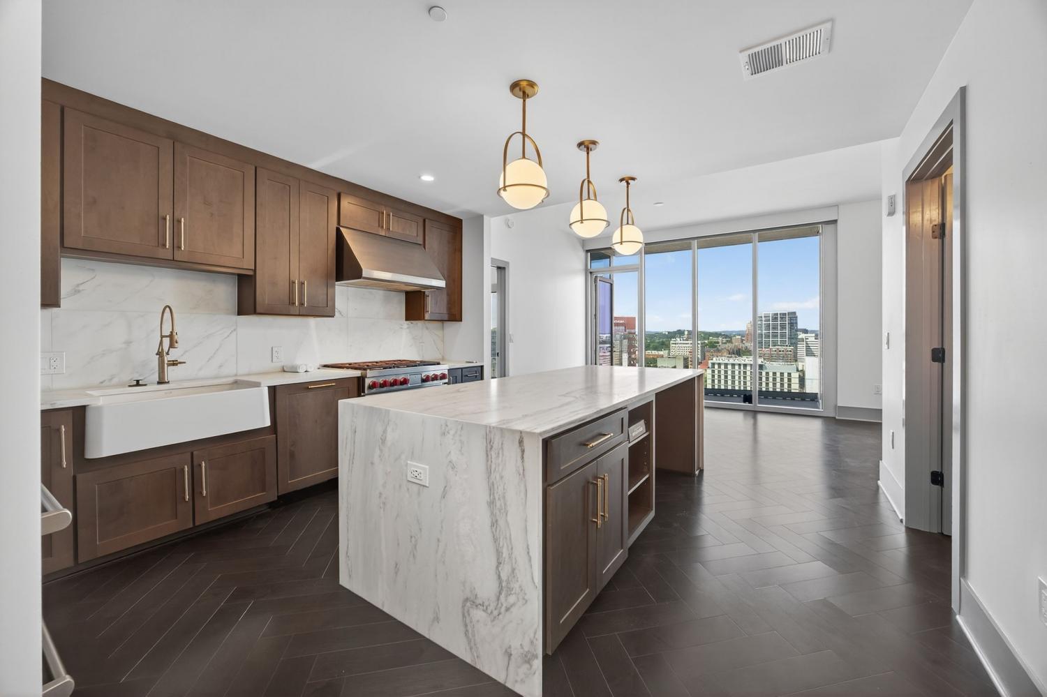 1616-West-End-Ave For Sale