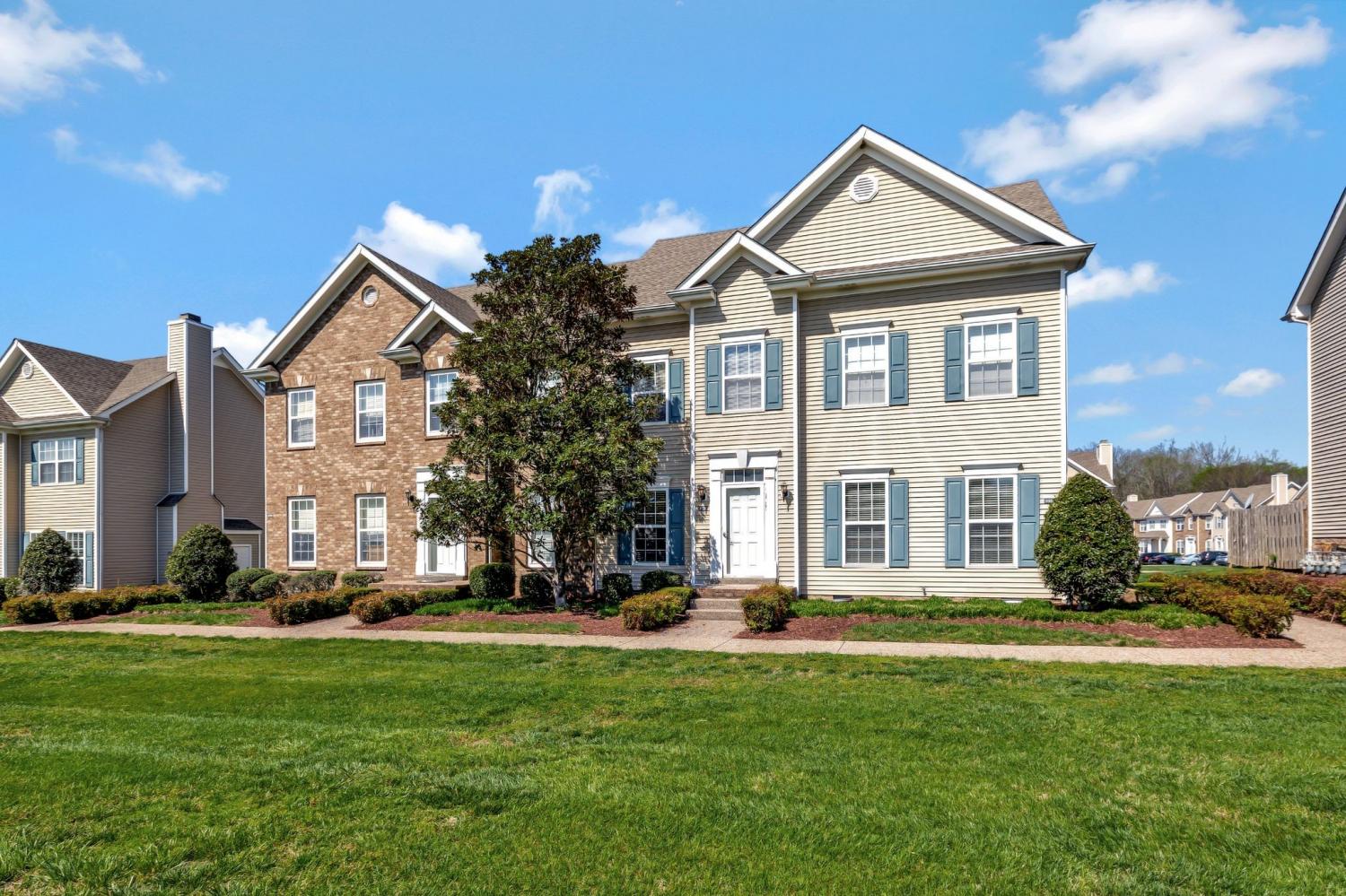 1022-McKenna-Dr For Sale