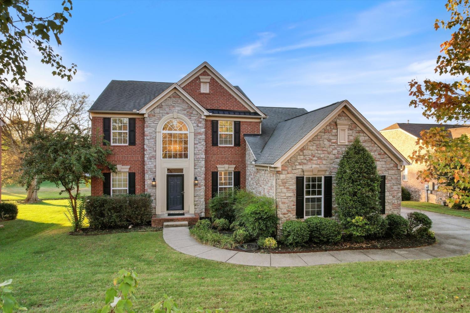1063-Avery-Trace-Cir For Sale