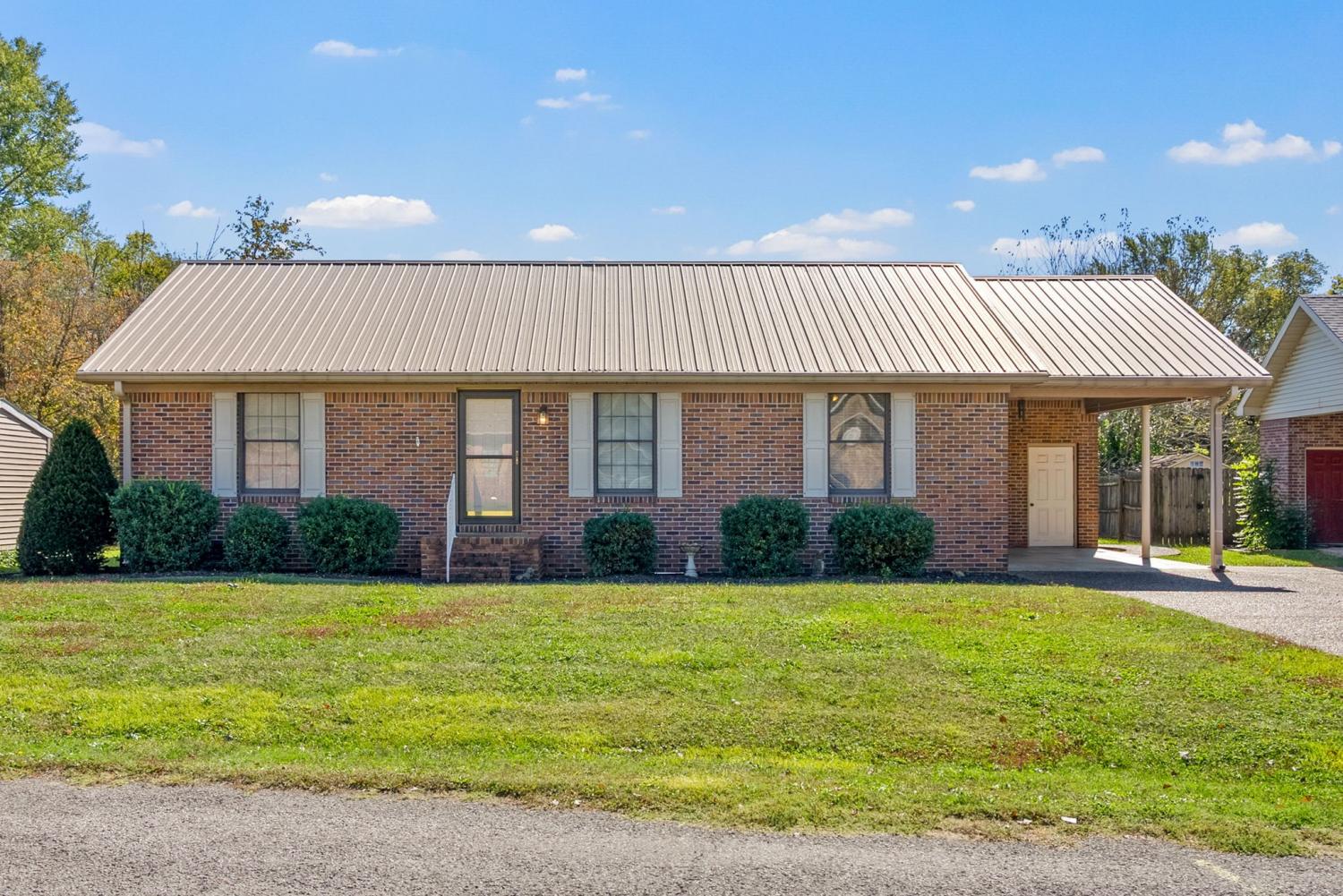507-Woodvale-Dr For Sale