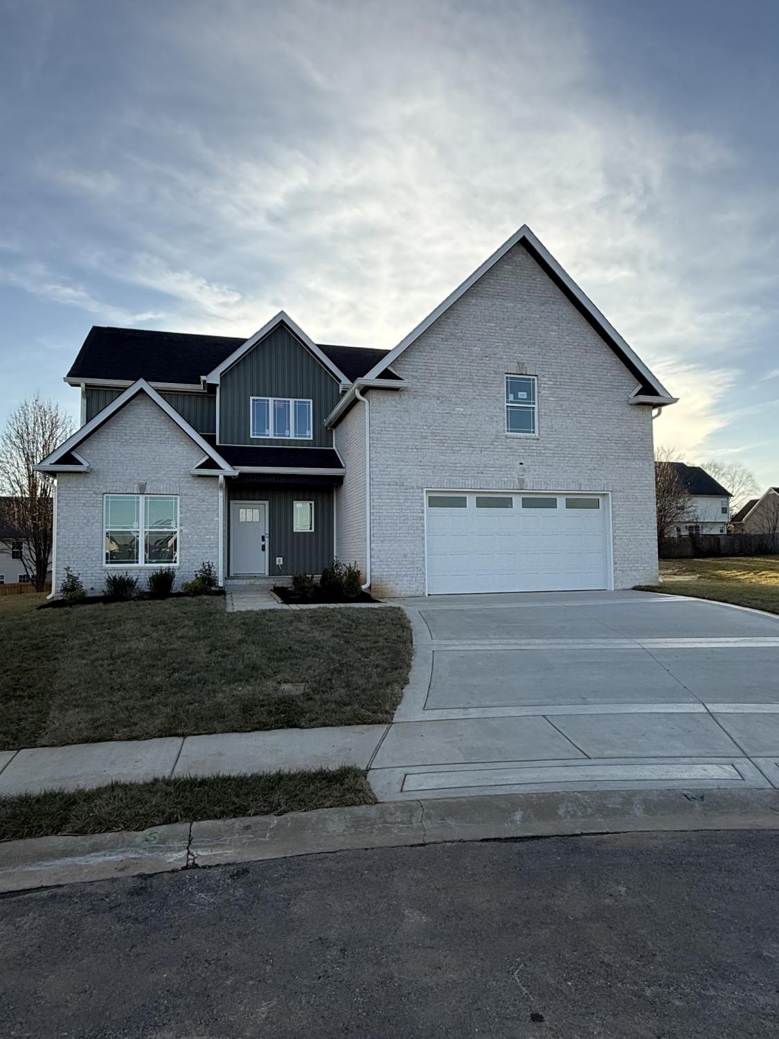 112-Apple-Blossom-Ct For Sale