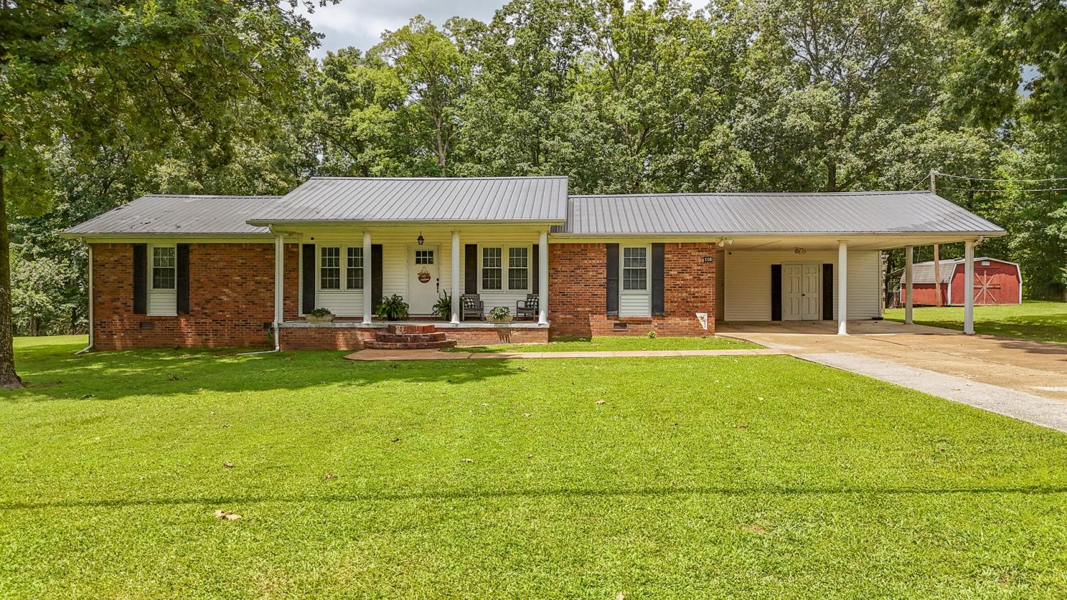 106-W-Ryan-St For Sale