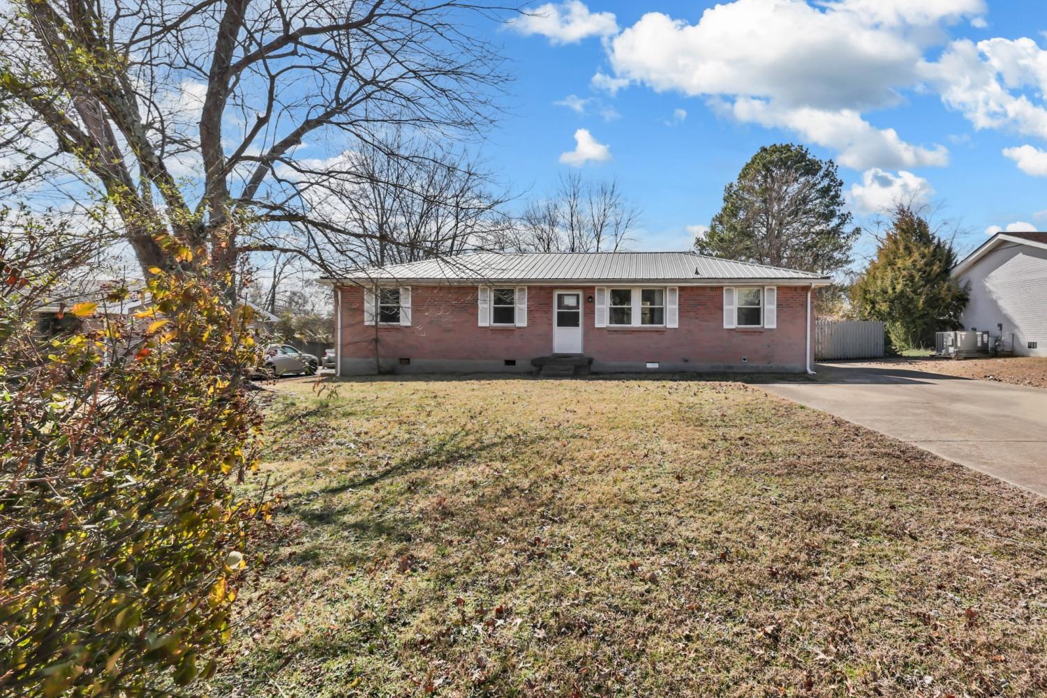 734-Lafayette-Rd For Sale