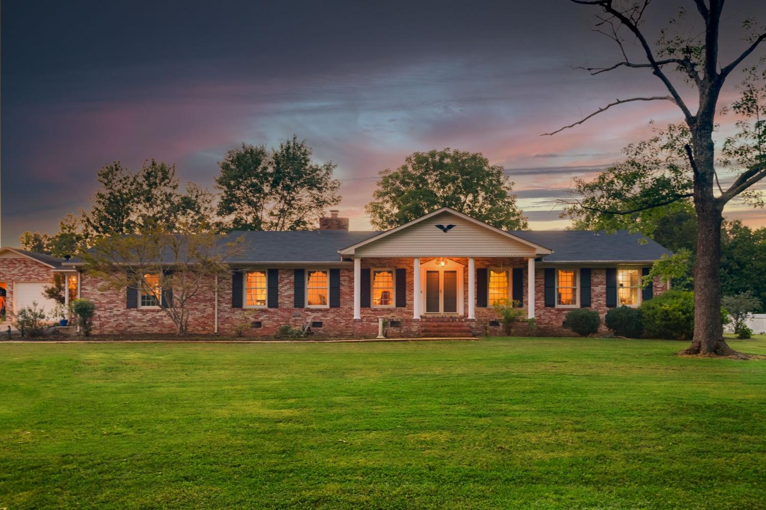 204-Greenbriar-Ave For Sale