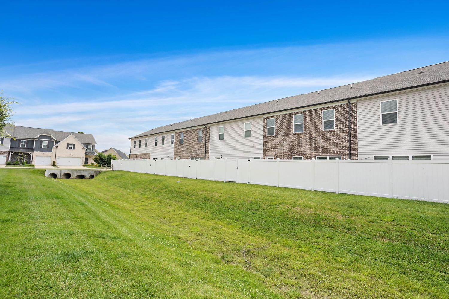 1710-Lone-Jack-Ln For Sale