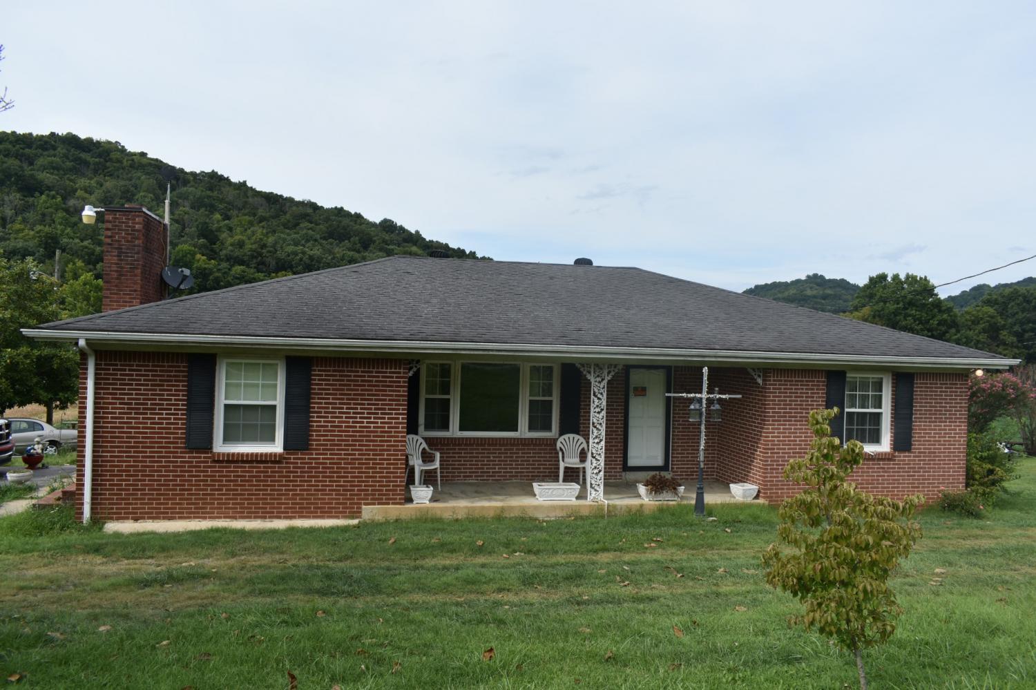 413-Cookeville-Hwy For Sale