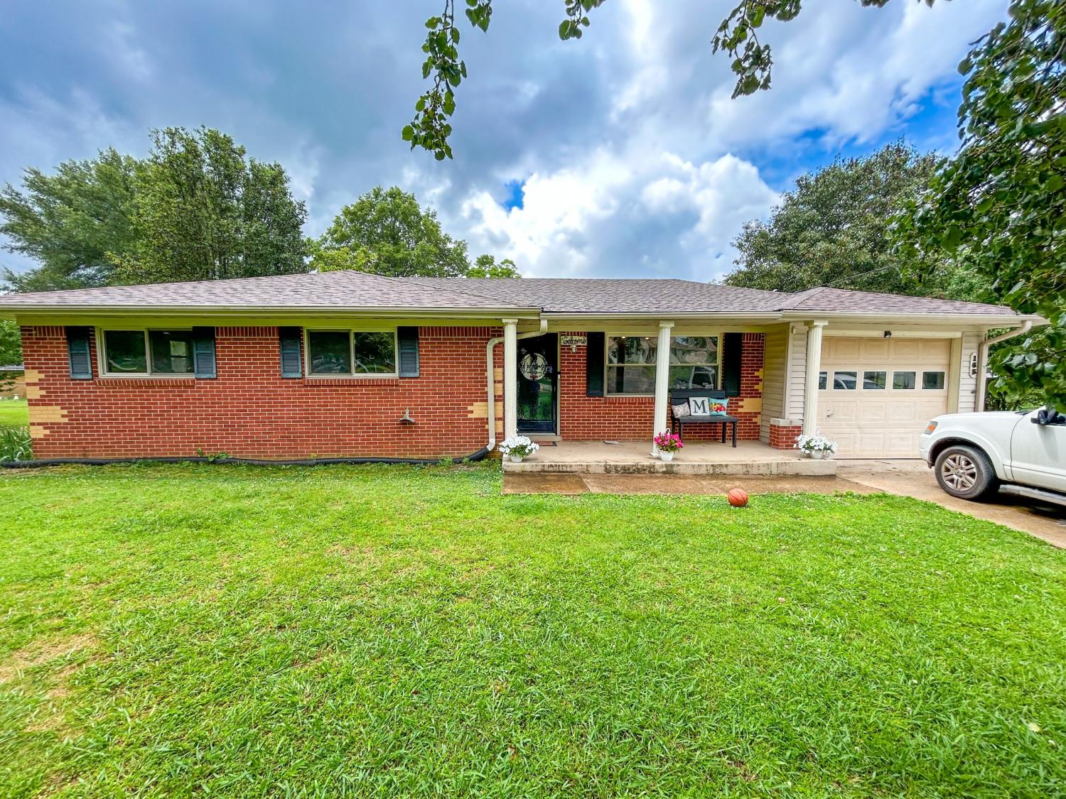 165-Richardson-Ave For Sale