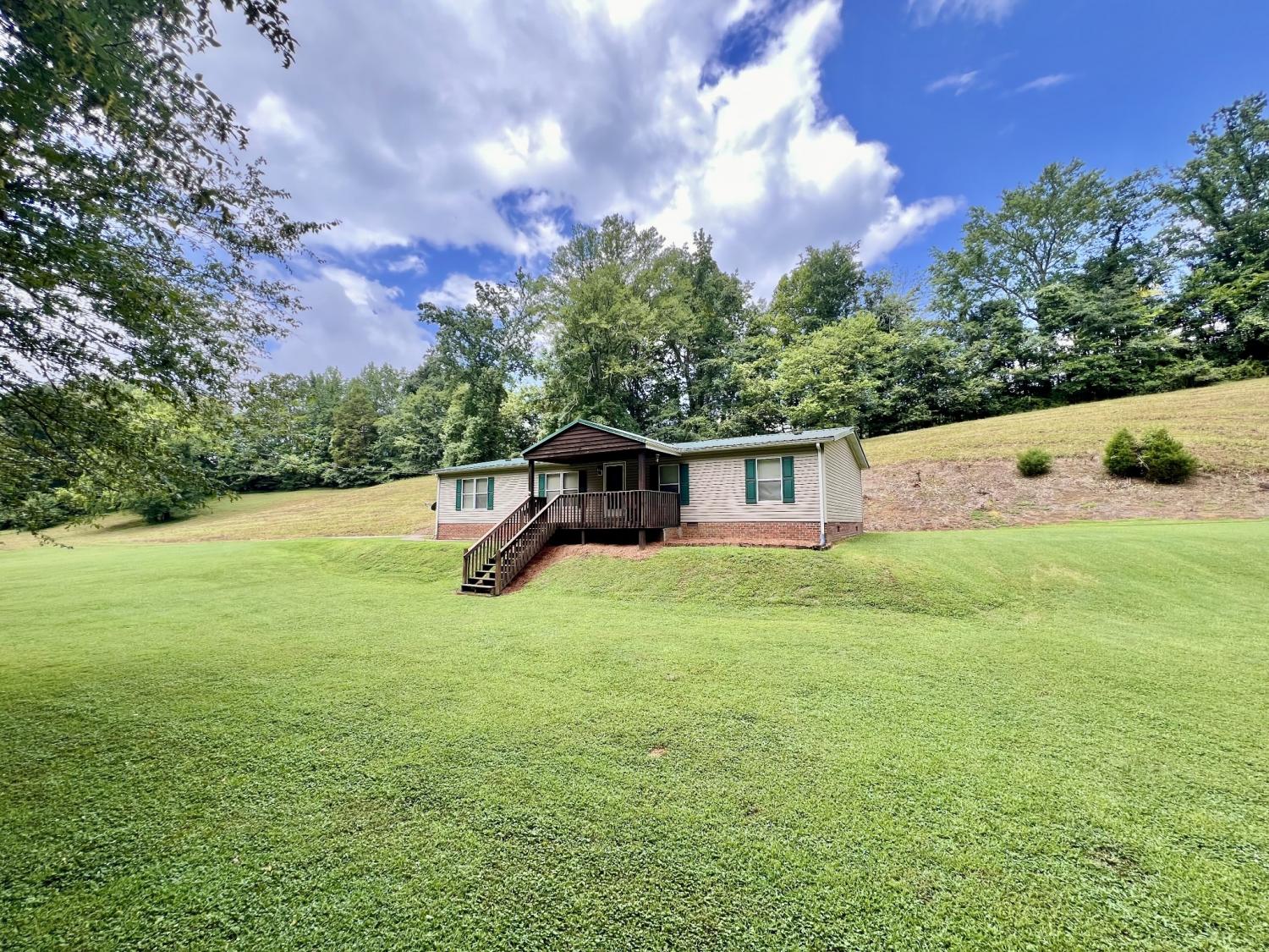 7090-Clear-Creek-Rd For Sale