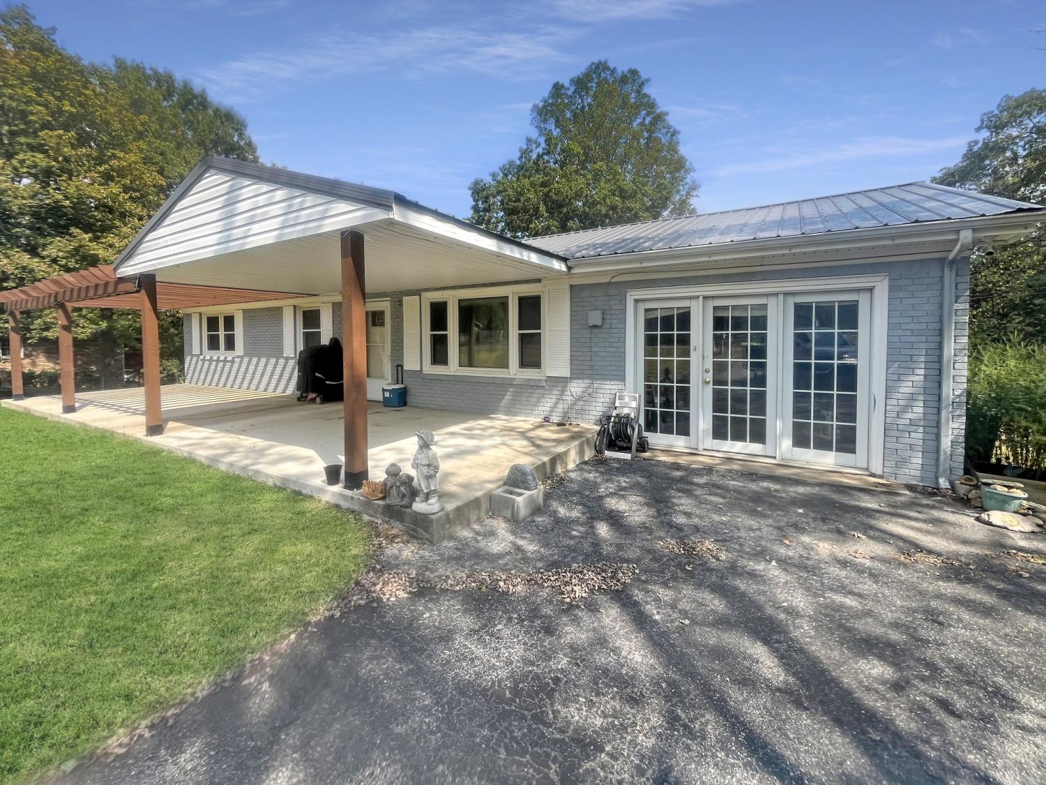 110-Peachtree-St For Sale
