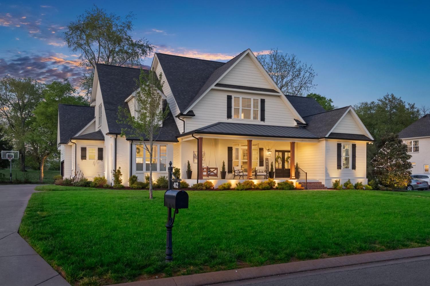 412-Old-Orchard-Dr For Sale