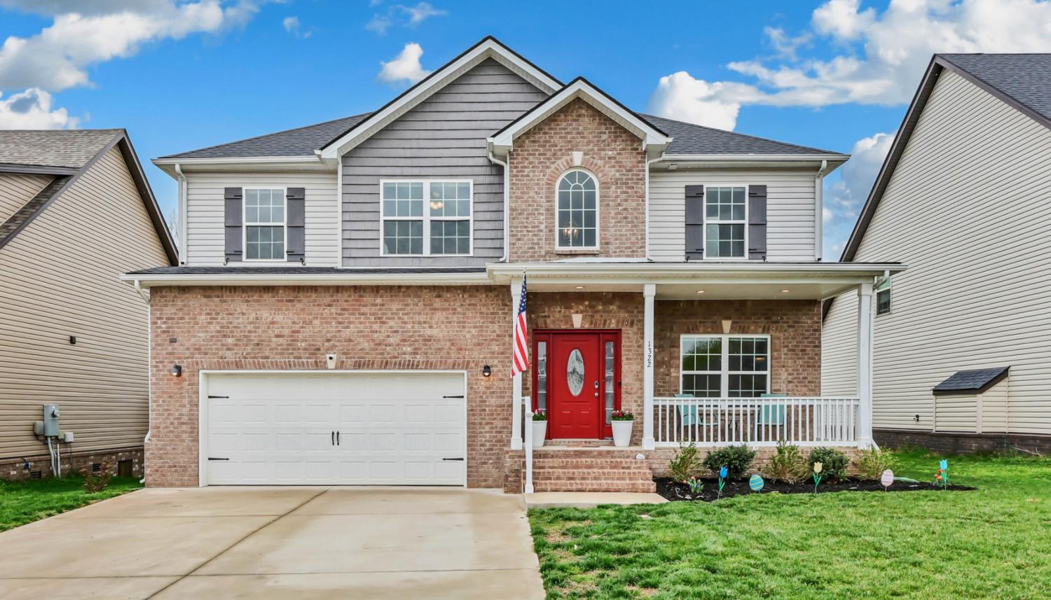 1322-Dan-Brown-Dr For Sale