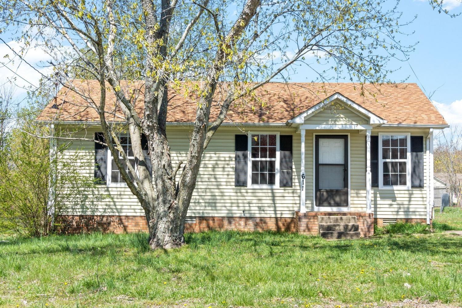 611-Artic-Ave For Sale
