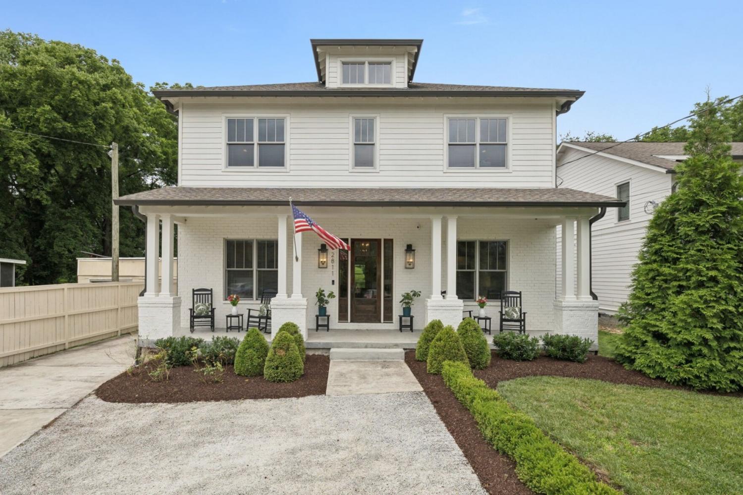 2811-Vaulx-Ln For Sale