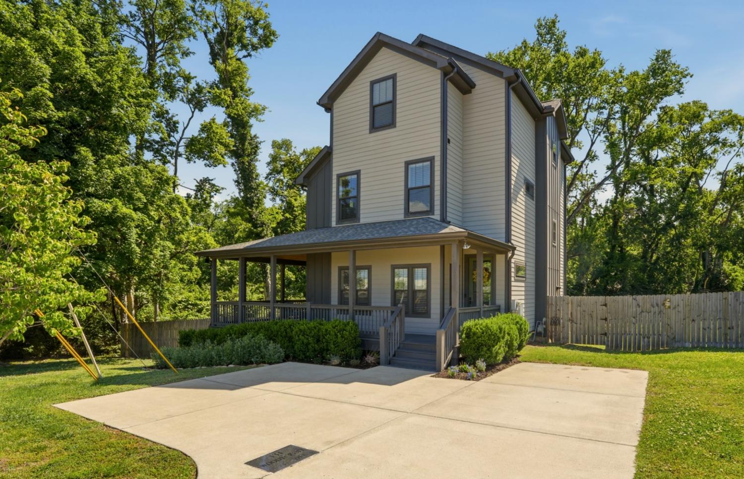 331-Woodycrest-Ave For Sale
