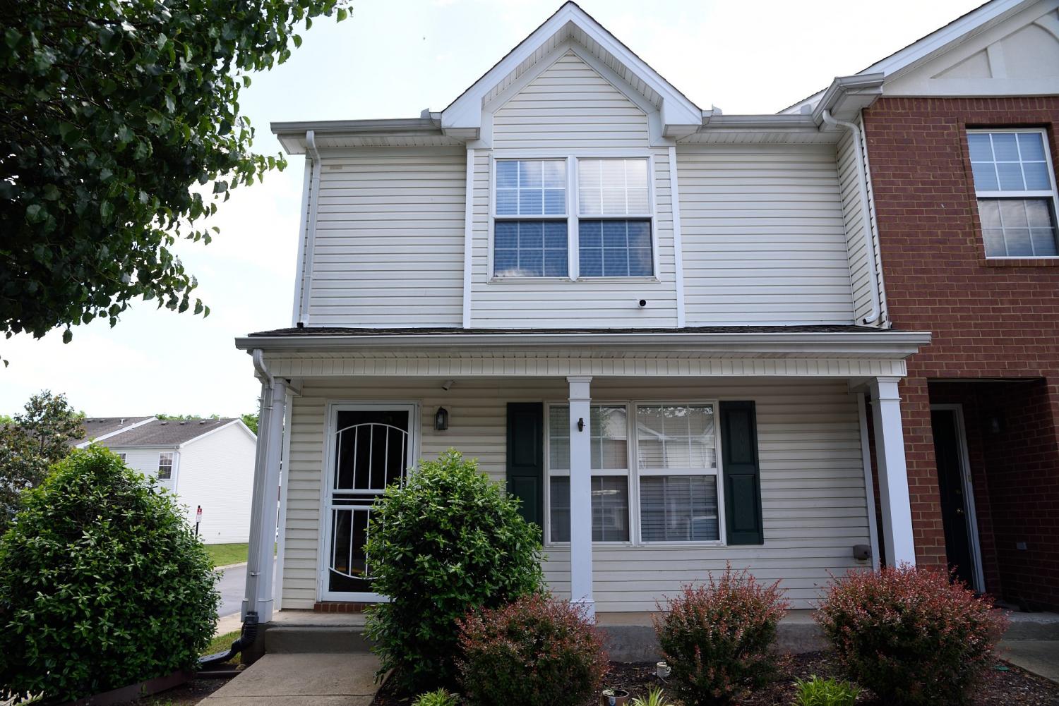 301-Arapaho-Dr For Sale