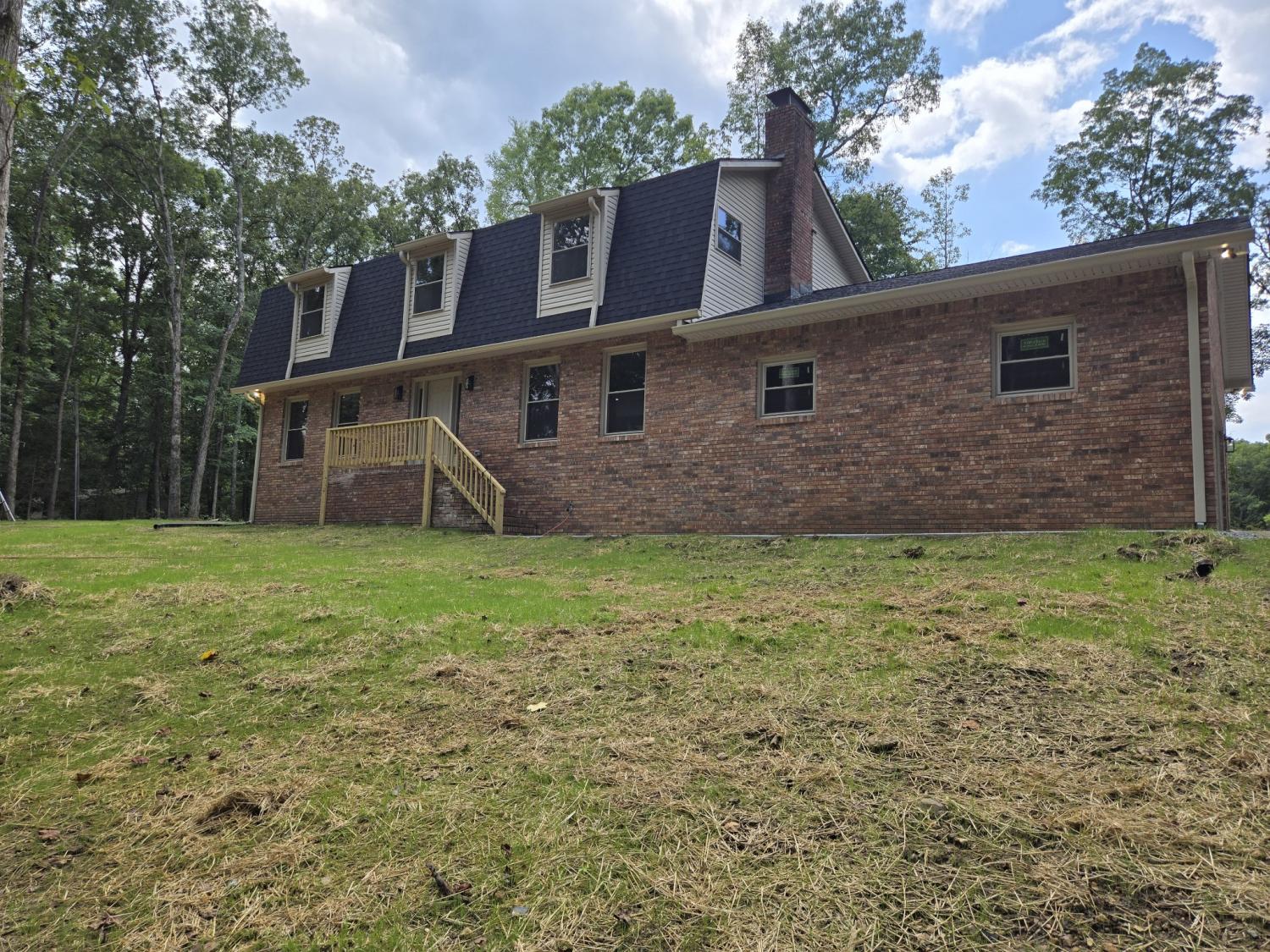 7-Bush-Ct For Sale