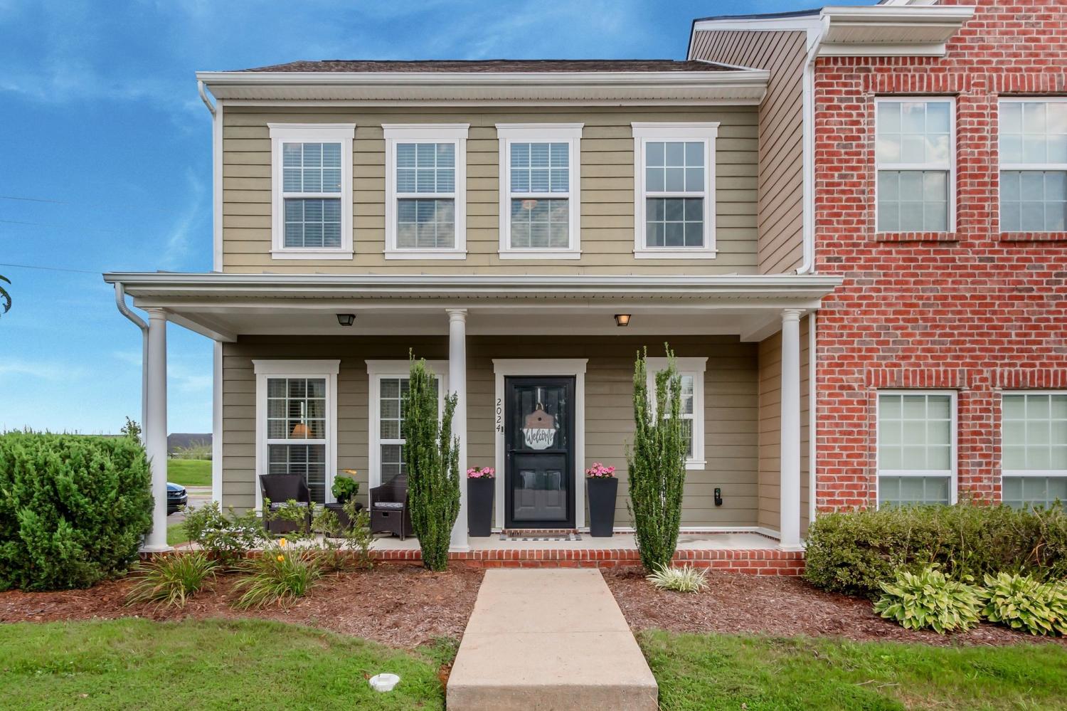 2024-Hemlock-Dr For Sale