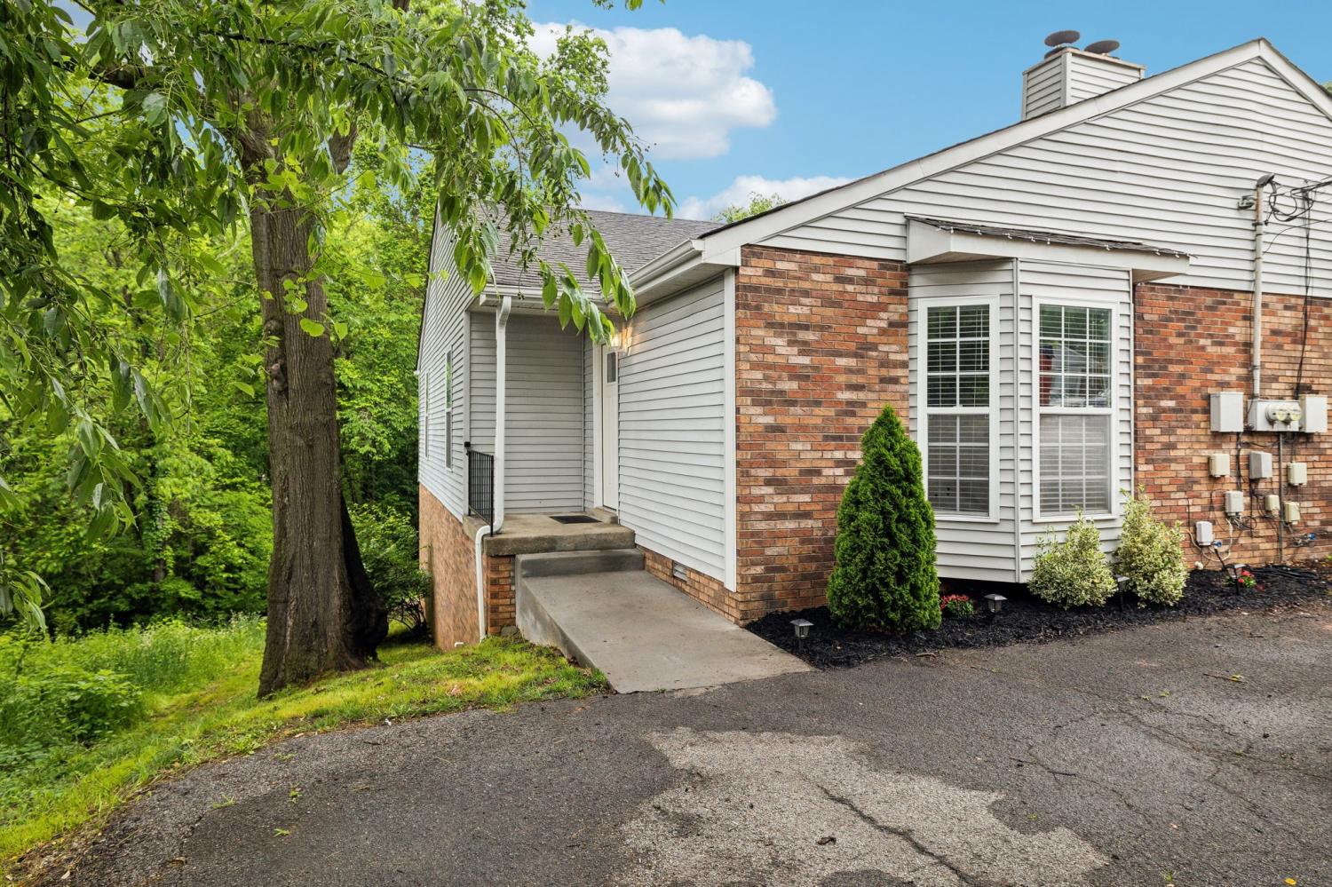 1118-Cabana-Dr For Sale