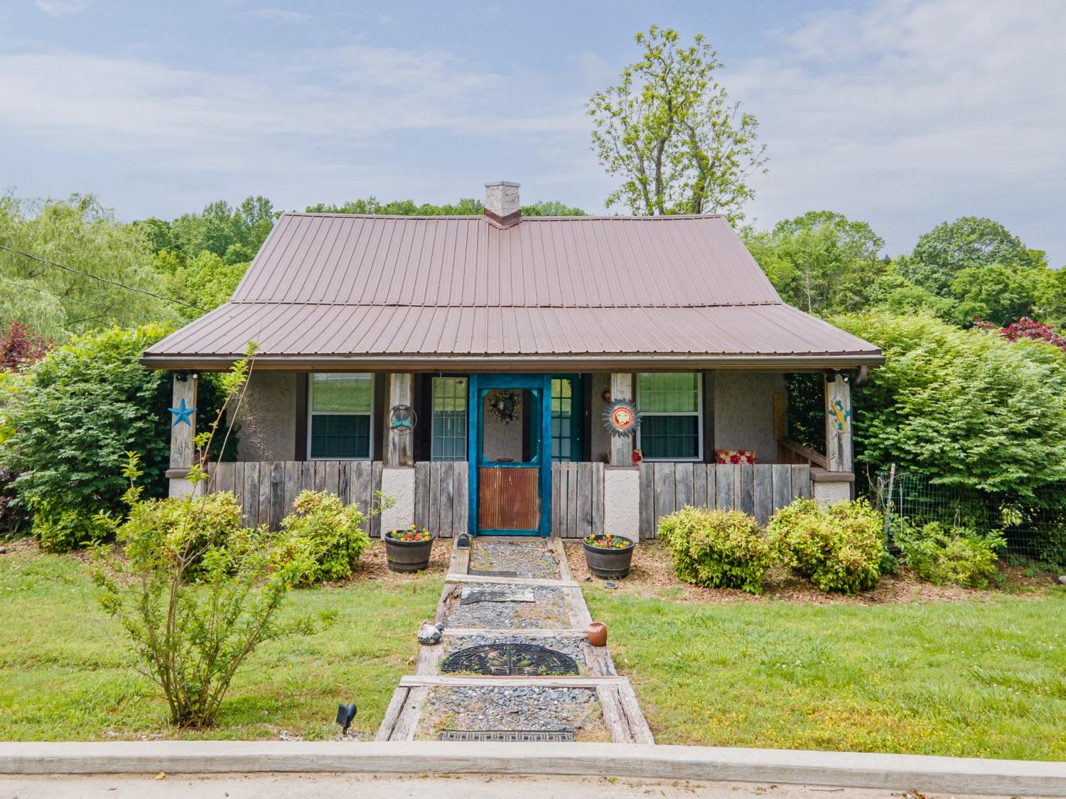 2046-Scribners-Mill-Rd For Sale