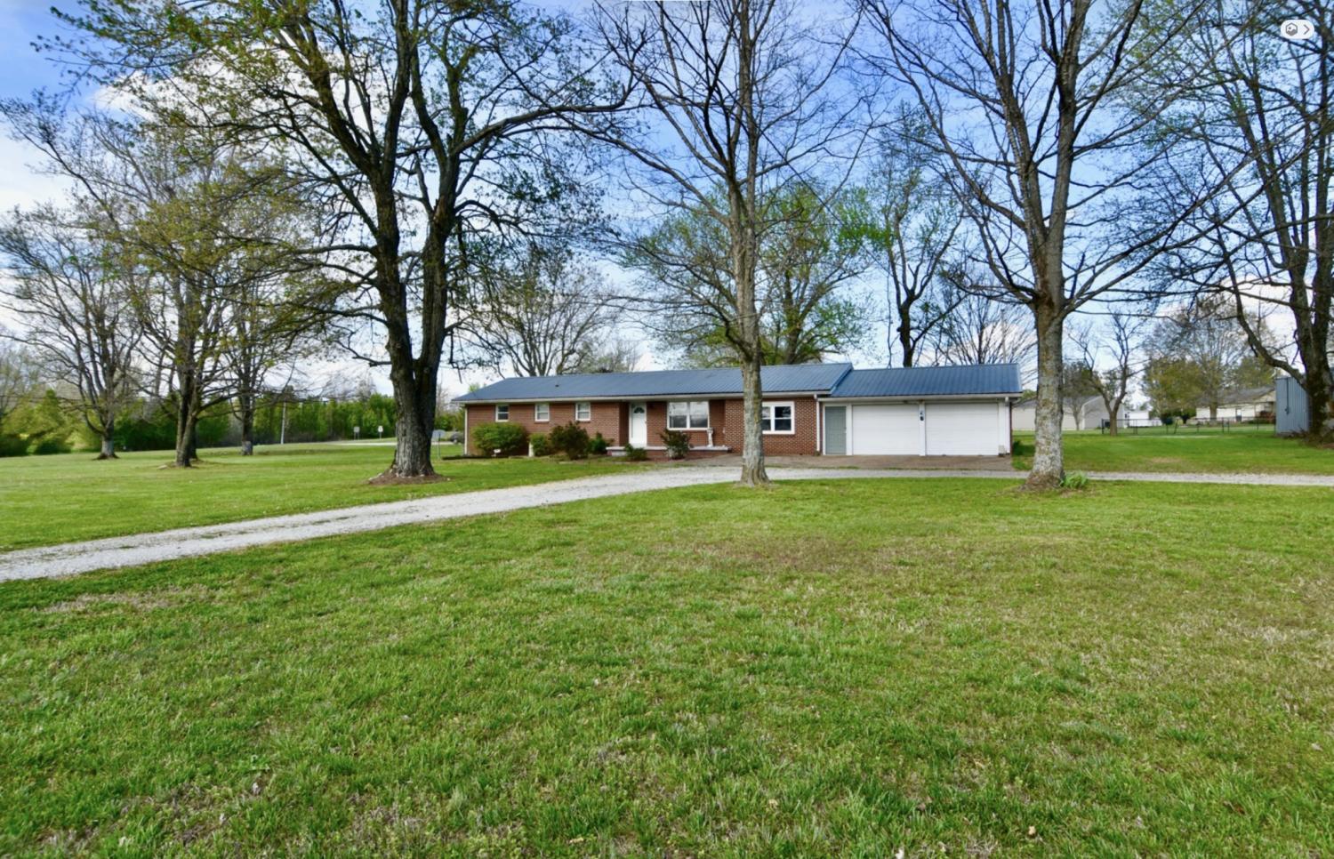 946-Monument-Rd For Sale