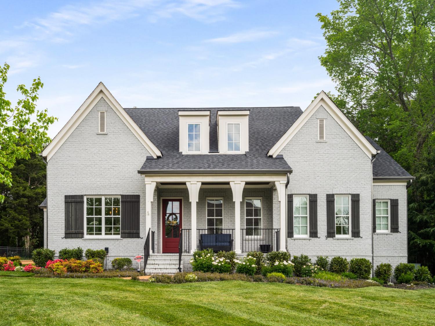 1504-Registry-Row For Sale