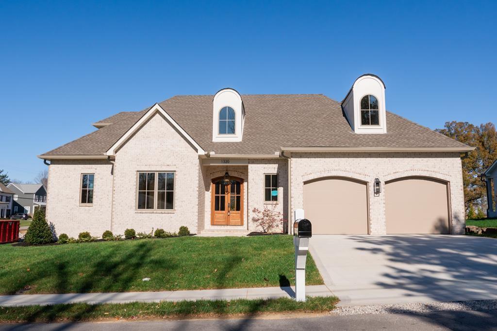 1320-Inglewood-Dr For Sale