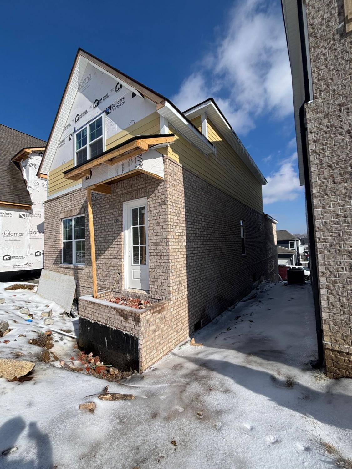 1109-Freeboard-Alley For Sale